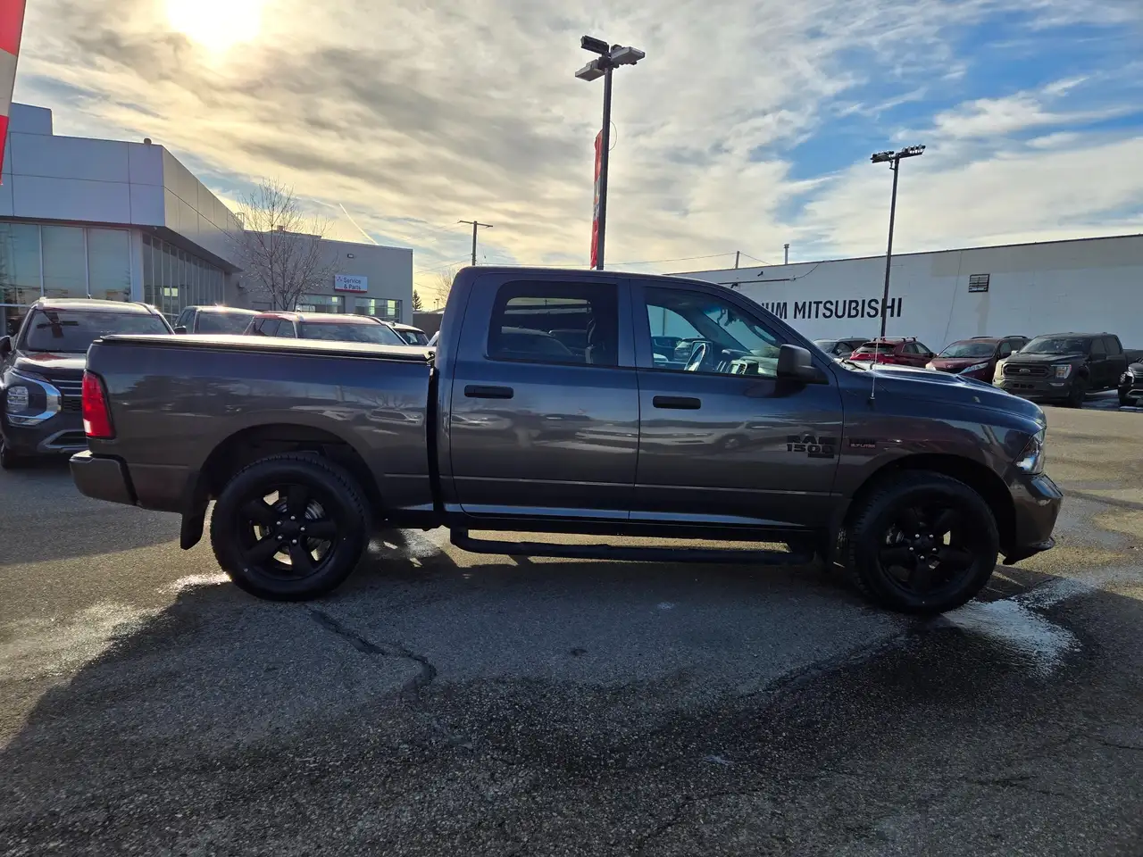 RAM 1500 снимка RAM 1500
