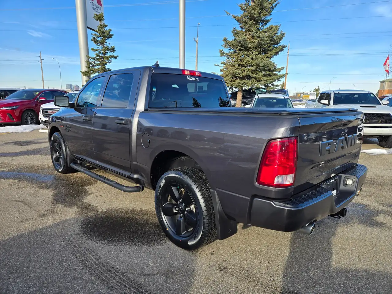 RAM 1500 снимка RAM 1500