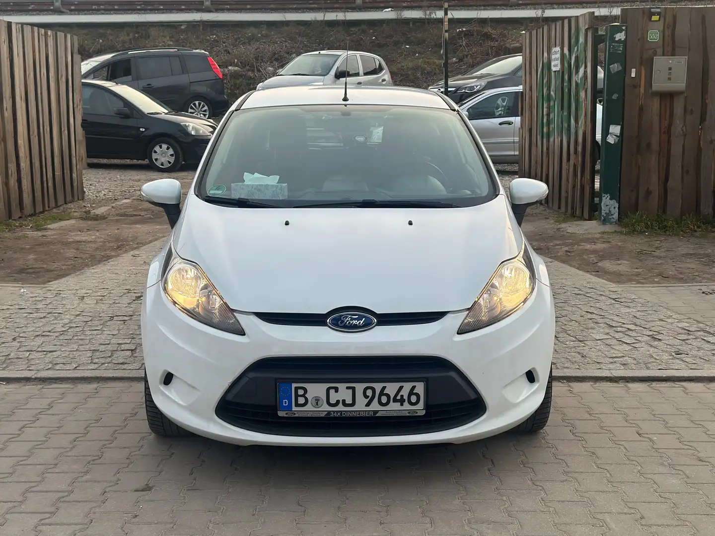 Ford Fiesta Trend NAVI*KLIMA* Wit - 2