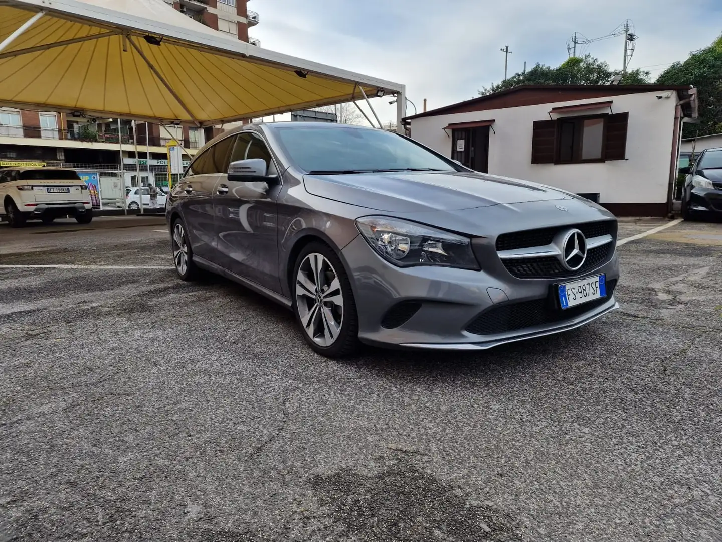 Mercedes-Benz CLA 200 Shooting Brake d Business*NESSUN OBBLIGO DI FINANZ Grigio - 1
