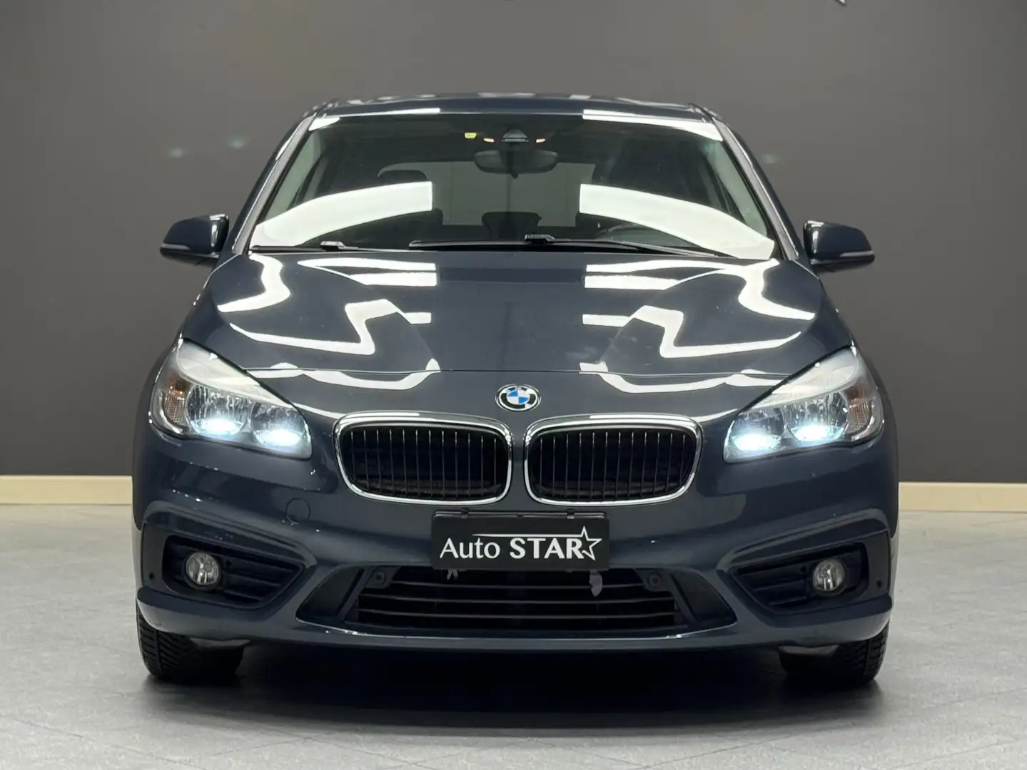 BMW 216 216d Active Tourer X NEOPATENTATI Grigio - 2