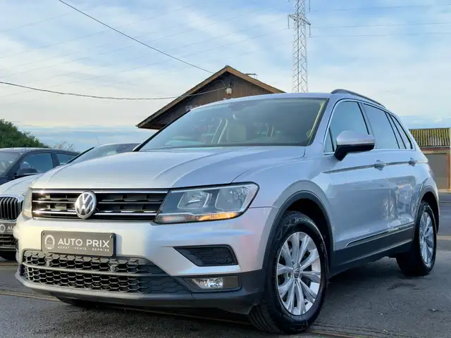 Volkswagen Tiguan 1.5 TSI ACT Comfortline ACC Lane Massage 1Er Main