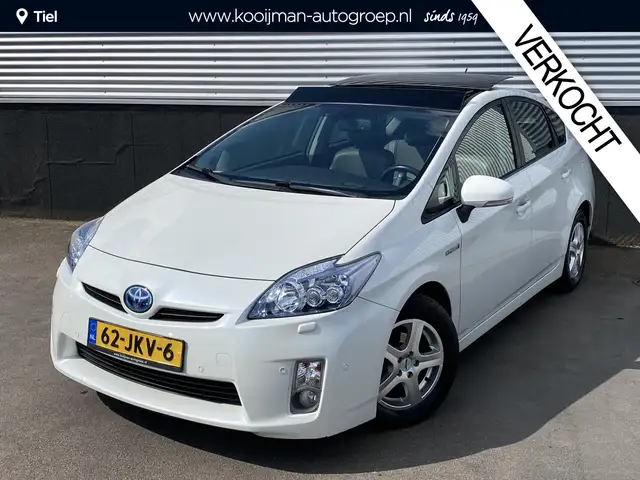 Toyota Prius 1.8 Executive Schuif-/kanteldak met zonnepanelen,