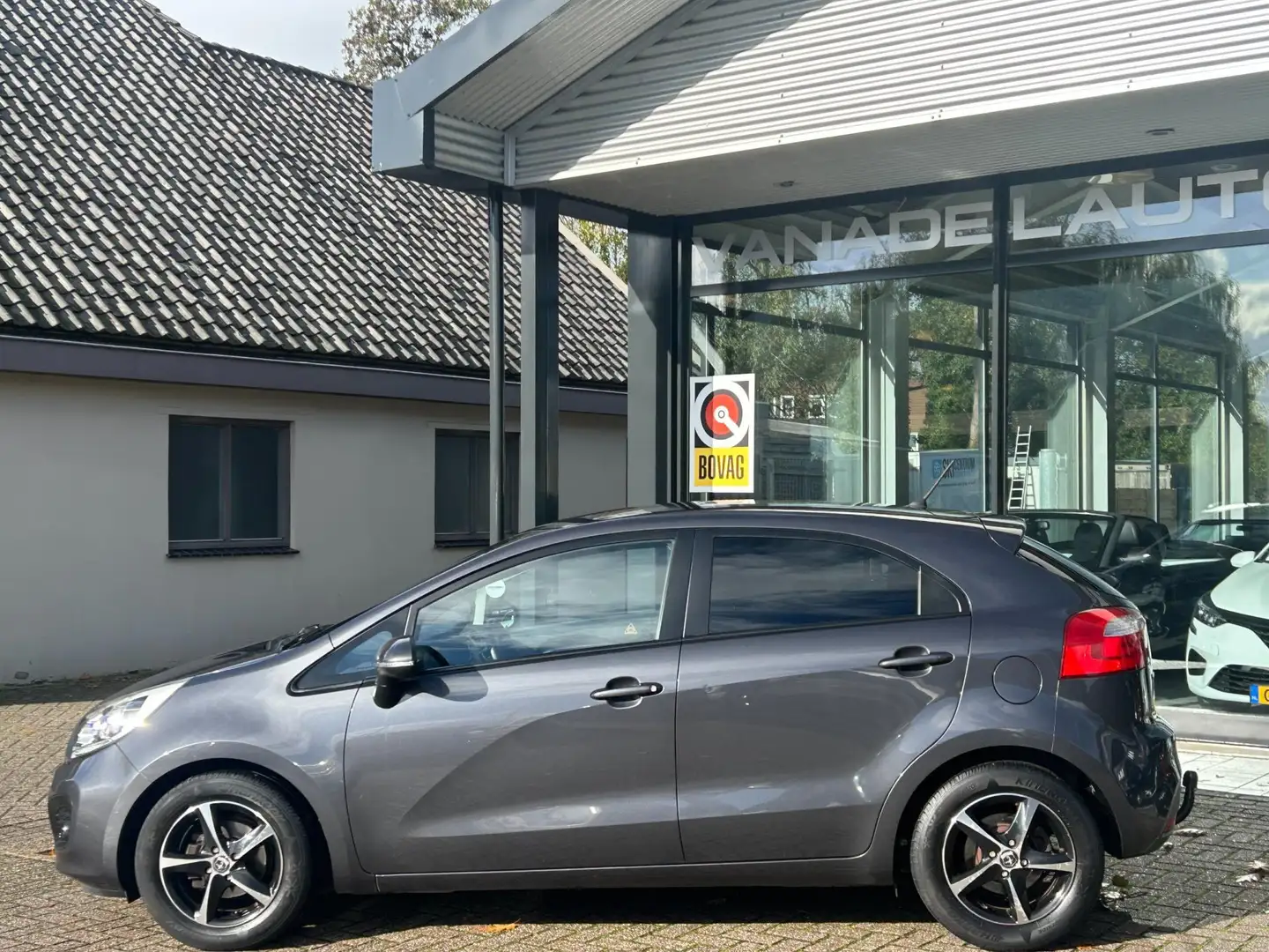 Kia Rio 1.2 CVVT Design Edition 1E Eig! Airco Cruise LM-Ve Gris - 2