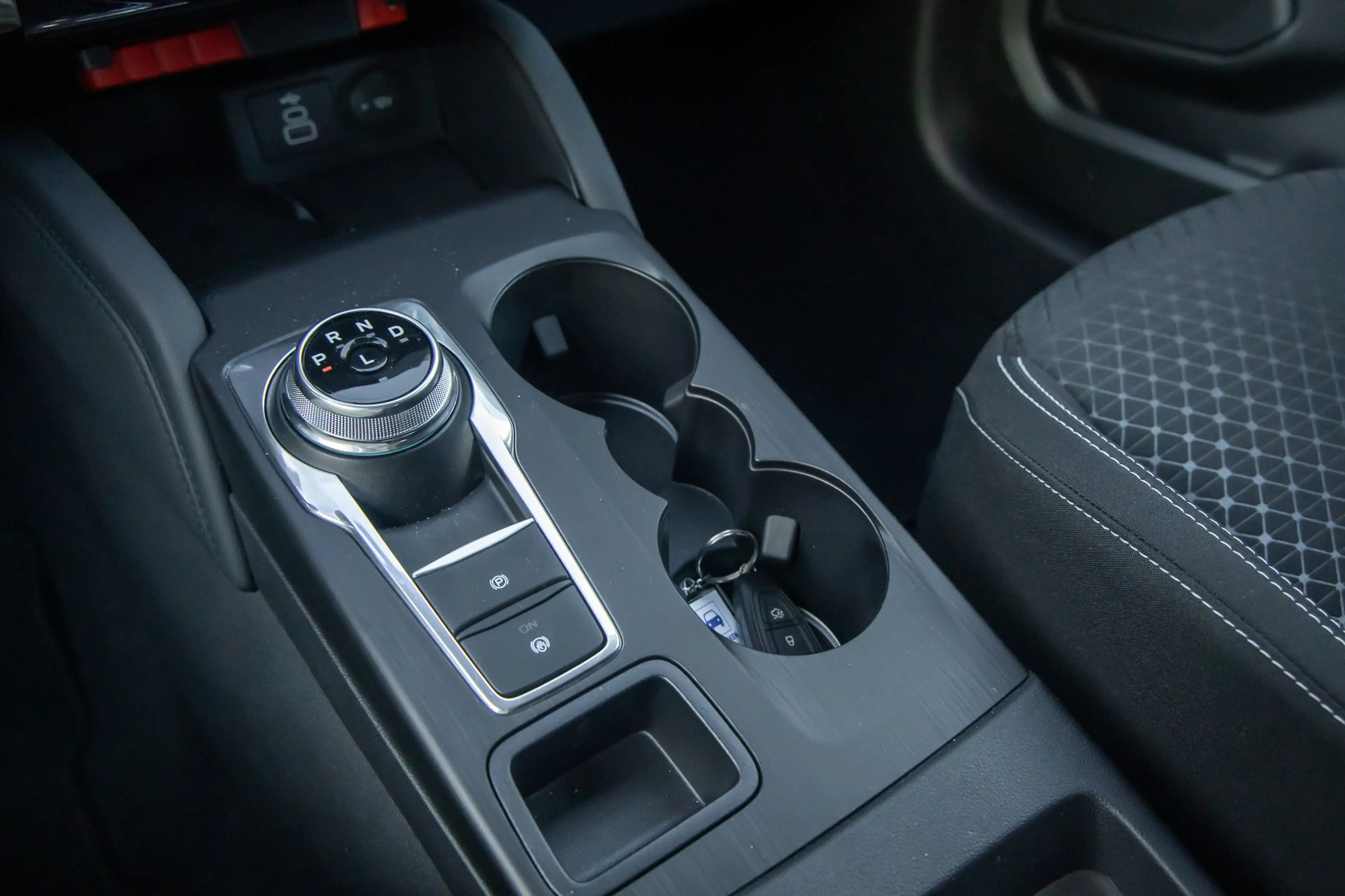 Ford Kuga 2.5 PHEV Titanium | DEMO-DEAL | Trekhaak | Camera — photo 25
