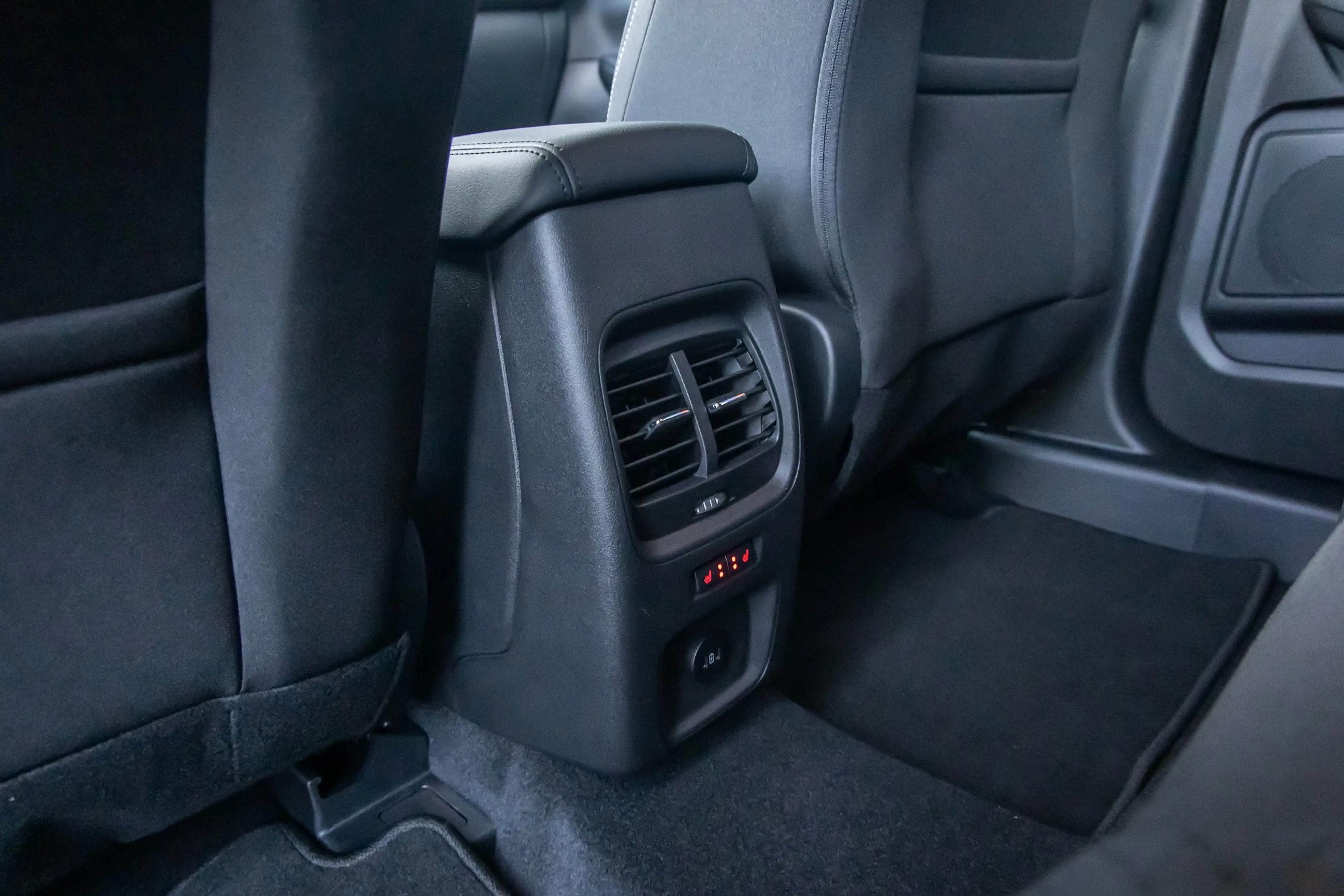 Ford Kuga 2.5 PHEV Titanium | DEMO-DEAL | Trekhaak | Camera — photo 14