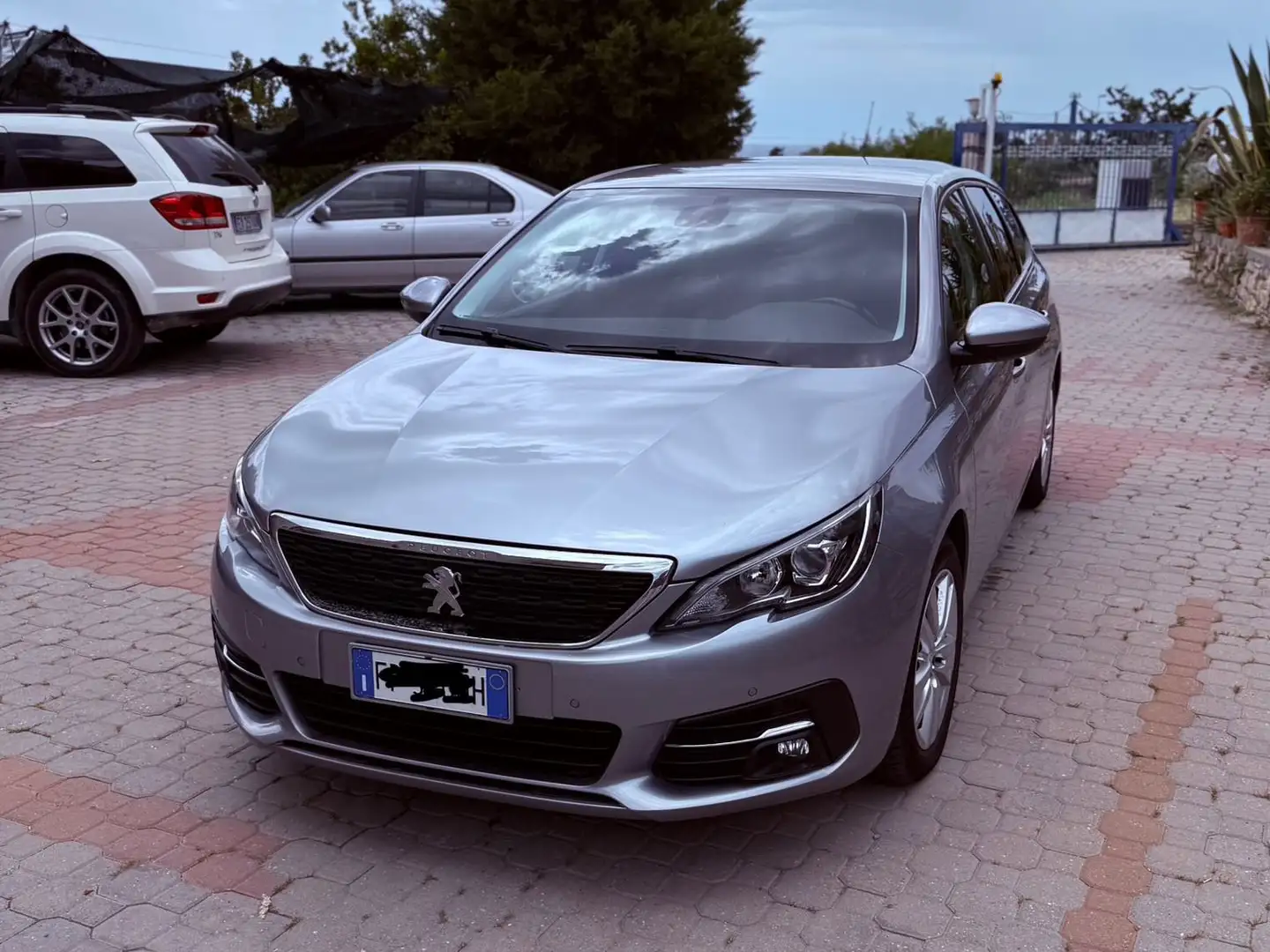 Peugeot 308 308 II 2018 SW SW 1.6 bluehdi Business s Grigio - 1