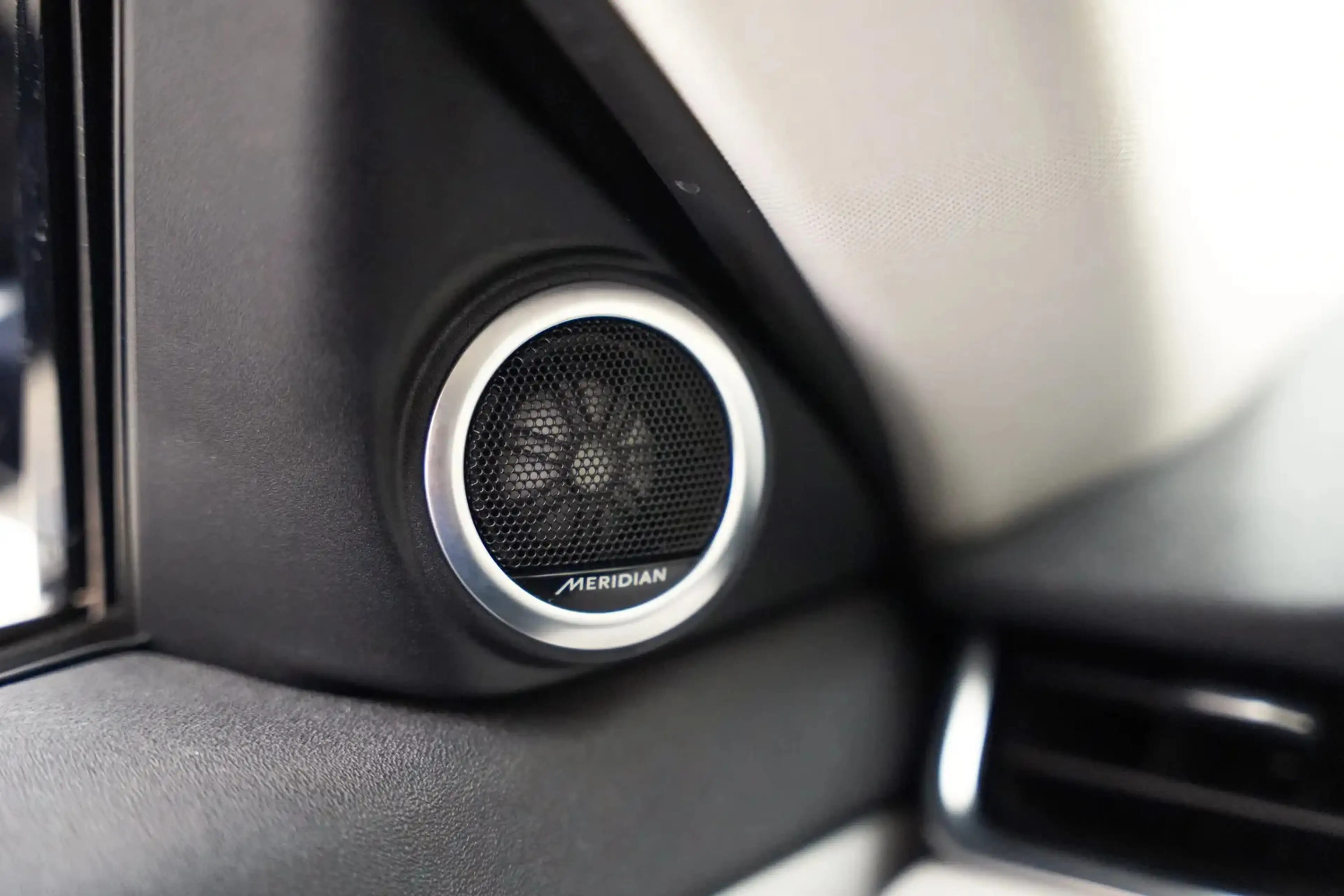 Land Rover Range Rover Evoque 1.5 P300e AWD SE Aut. [ Camera Meridan-Sound Leder — photo 7