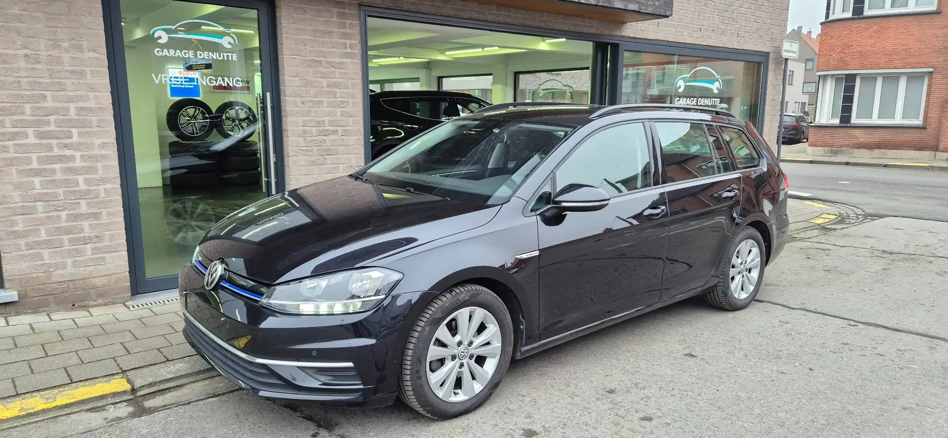 Volkswagen Golf Variant SW 1.5 TSI ACT BM Comfortline OPF Azul - 1