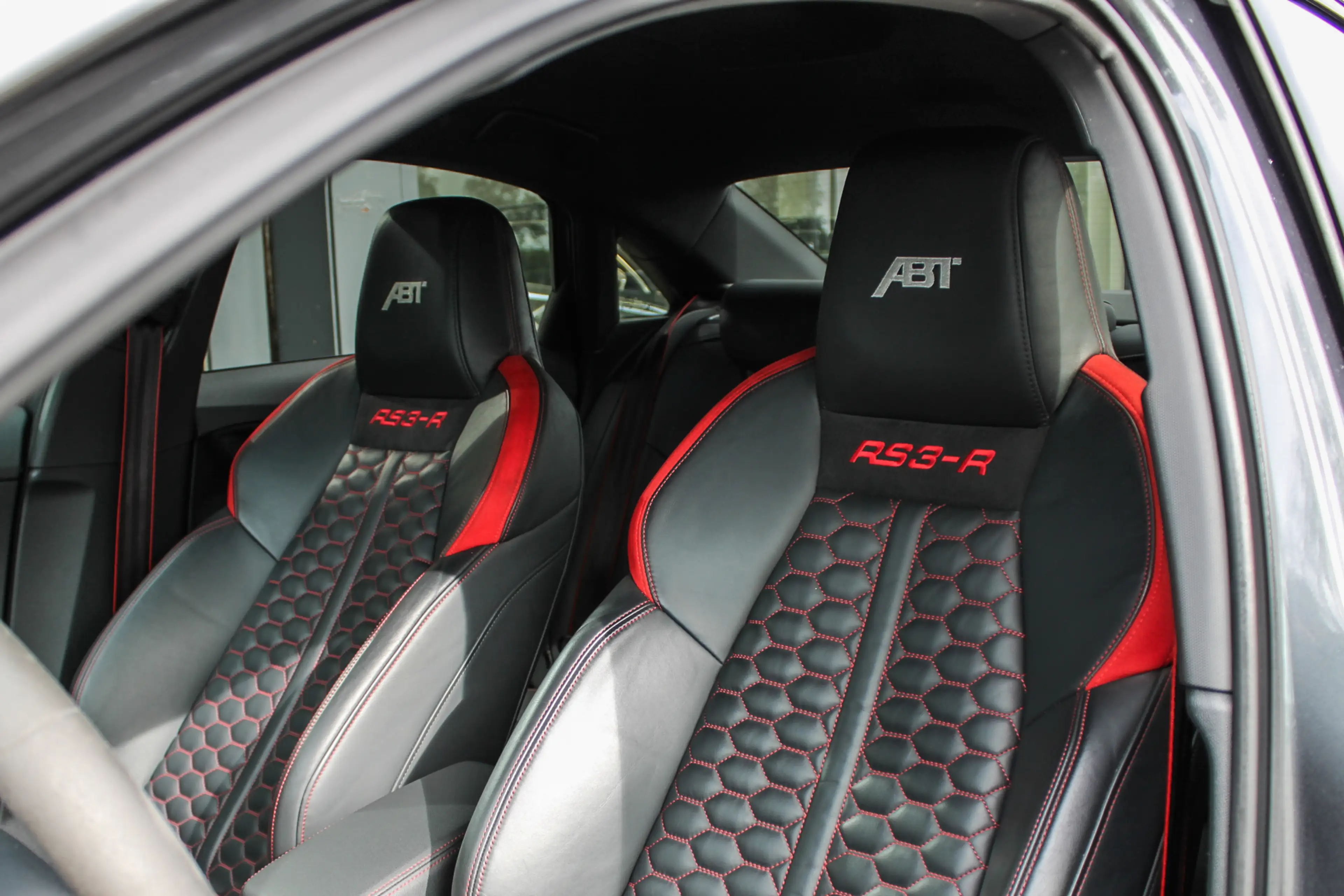 Audi RS3 A3 Limousine 2.5 TFSI quattro ABT 1 of 200 RS3-R 5 — photo 32