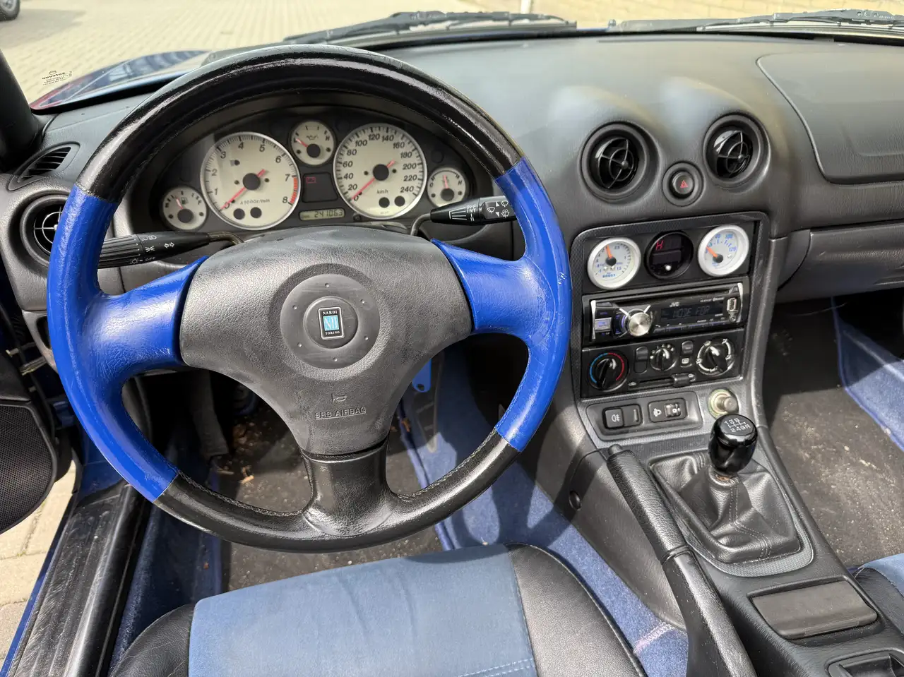 Mazda MX-5 1.8i, foto 9