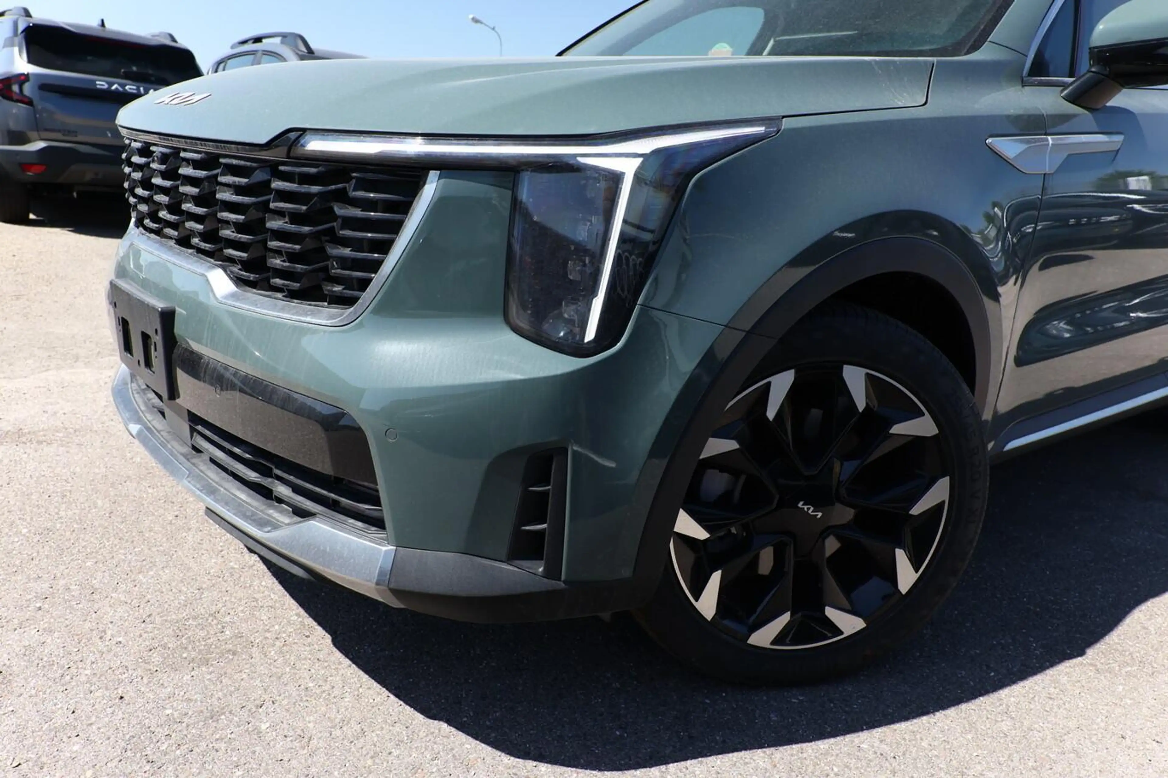 Kia Sorento 4WD 7S Pano Bose HUD eHK ACC SHZ Nav Kam 142 kW... — photo 5