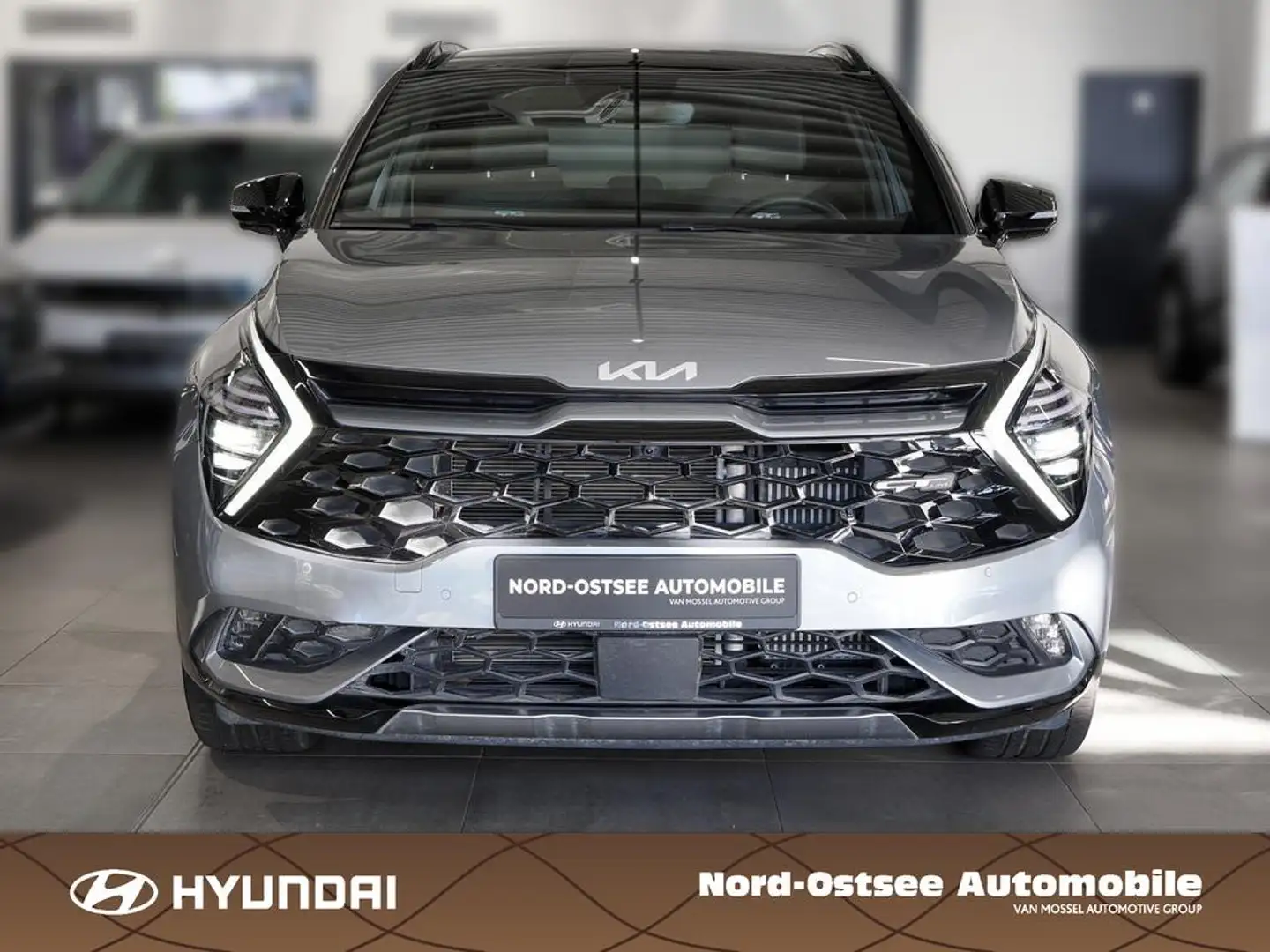 Kia Sportage 1.6 GT LINE Bel.Sitz 4xSHZ el.Heck LM Silber - 2