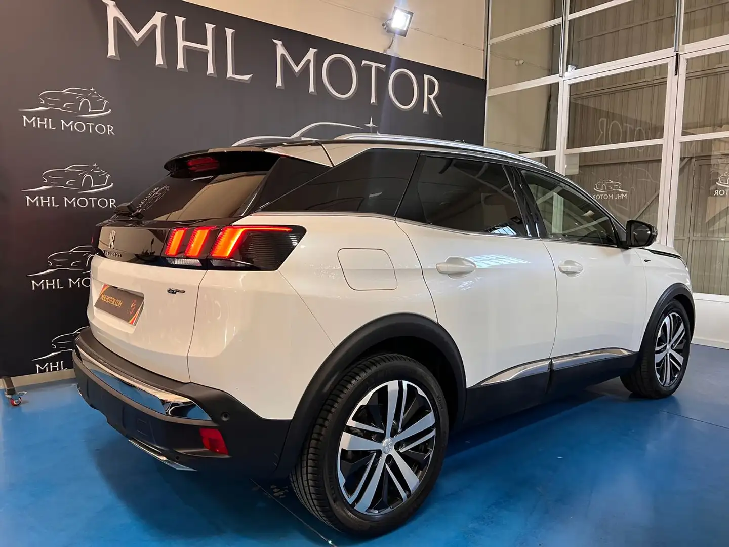 Peugeot 3008 2.0 GTLINE 180cv AUTO White - 2