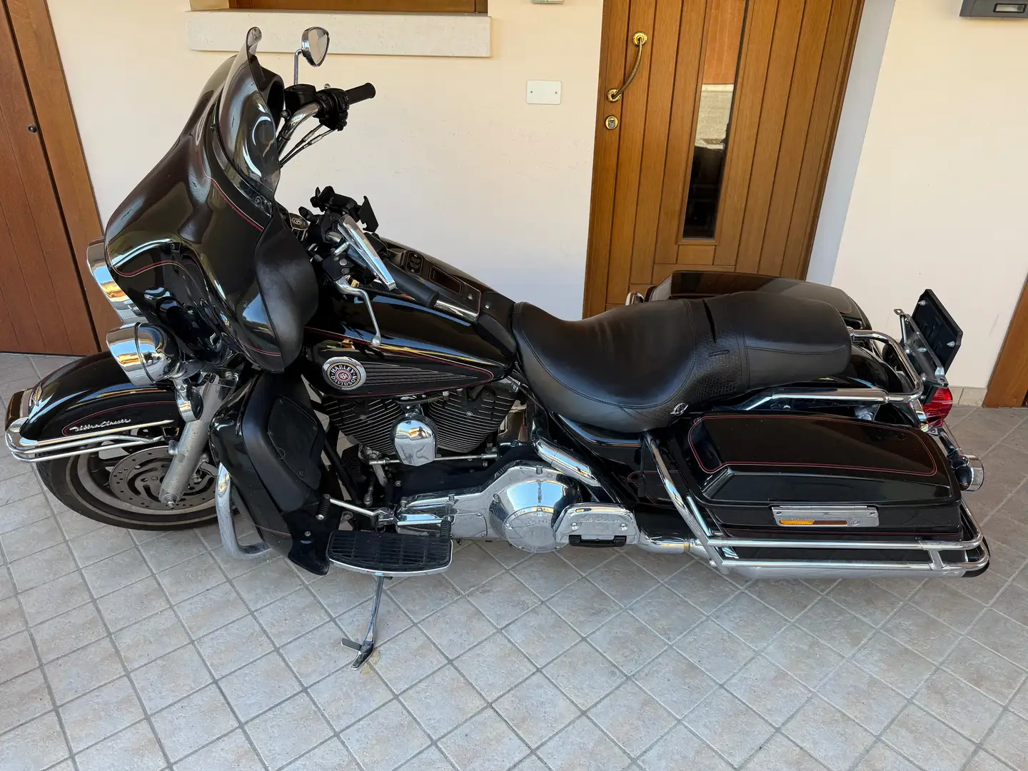 Harley-Davidson Ultra Classic Nero - 1
