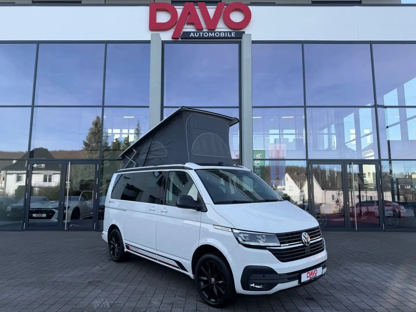 Volkswagen T6 California T6.1 California Beach 2.0 TDI Tour Edition 4Moti Weiß - 1