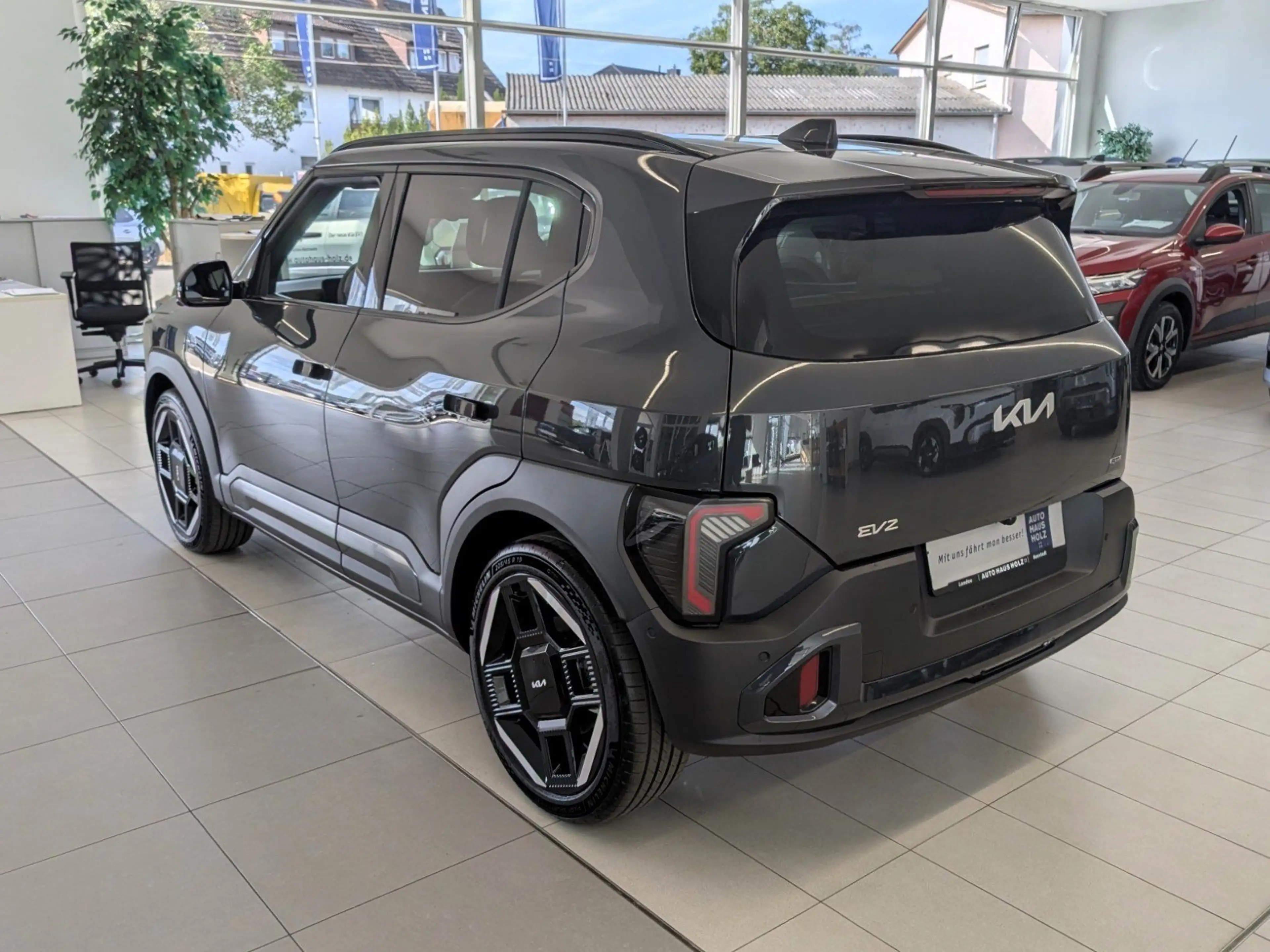 Kia EV2 61-kWh GT-Line 4-Sitzer 22kW Comfort — photo 2