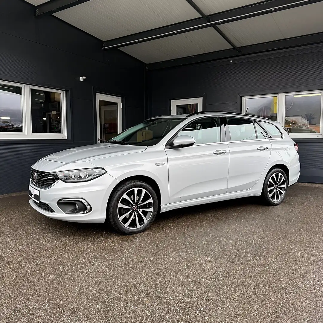 Fiat Tipo 1,6 MultiJet II 120 Start&Stop Silber - 2