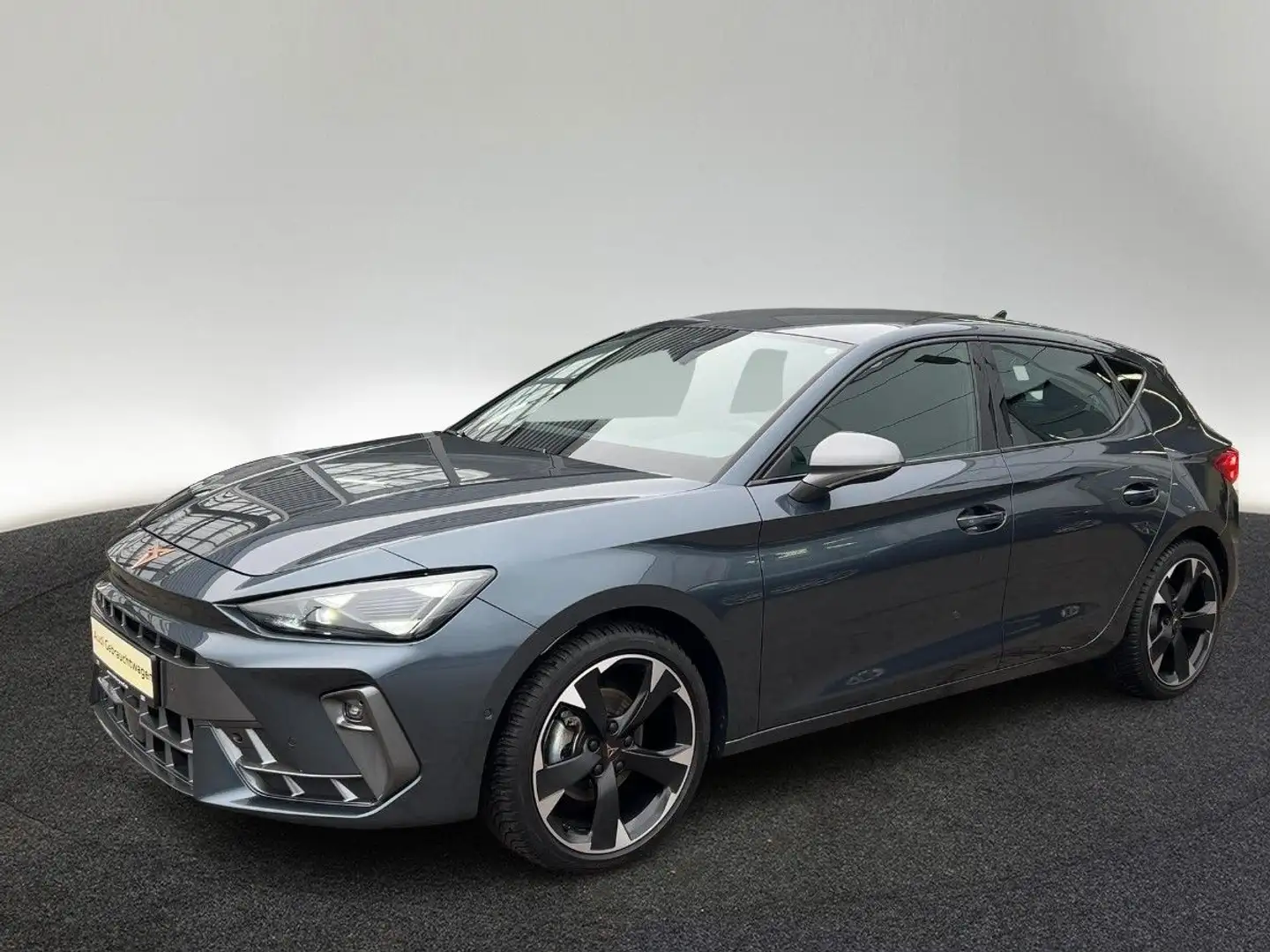 CUPRA Leon 1.5 eTSI DSG Navi Kamera Sitzhzg LED Grau - 2