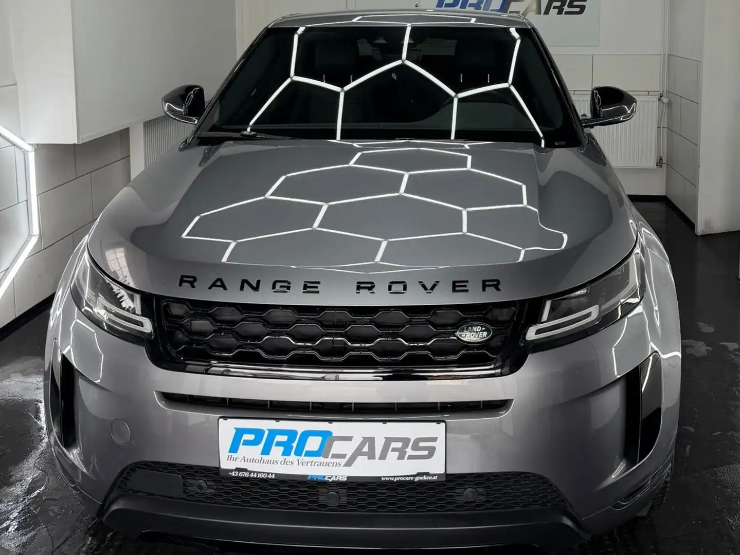 Land Rover Range Rover Evoque S 2.0 Mild-Hybrid AWD Grau - 1