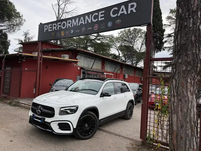 Mercedes-Benz GLB 250 GLB 250 Automatic 4Matic AMG Line Premium Plus tet