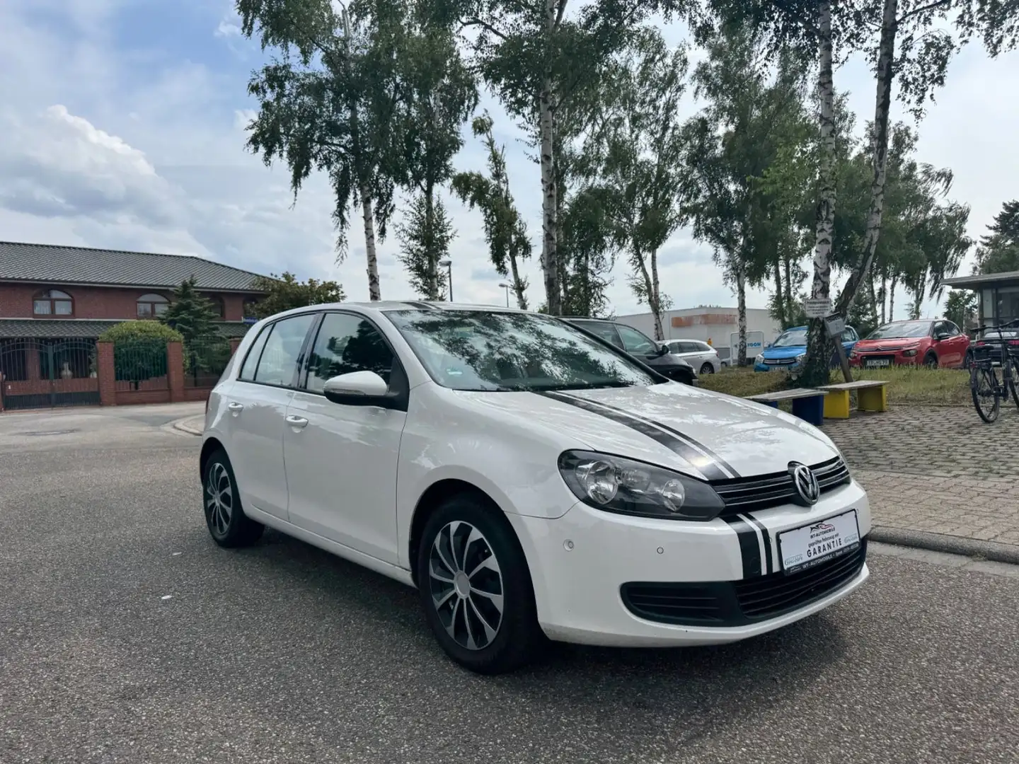 Volkswagen Golf VI Comfortline TÜV NEU Garantie Euro 5 Weiß - 1
