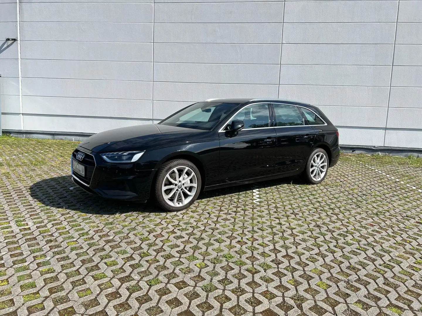 Audi A4 Avant 40 TDI Navi Matix LED Schwarz - 2