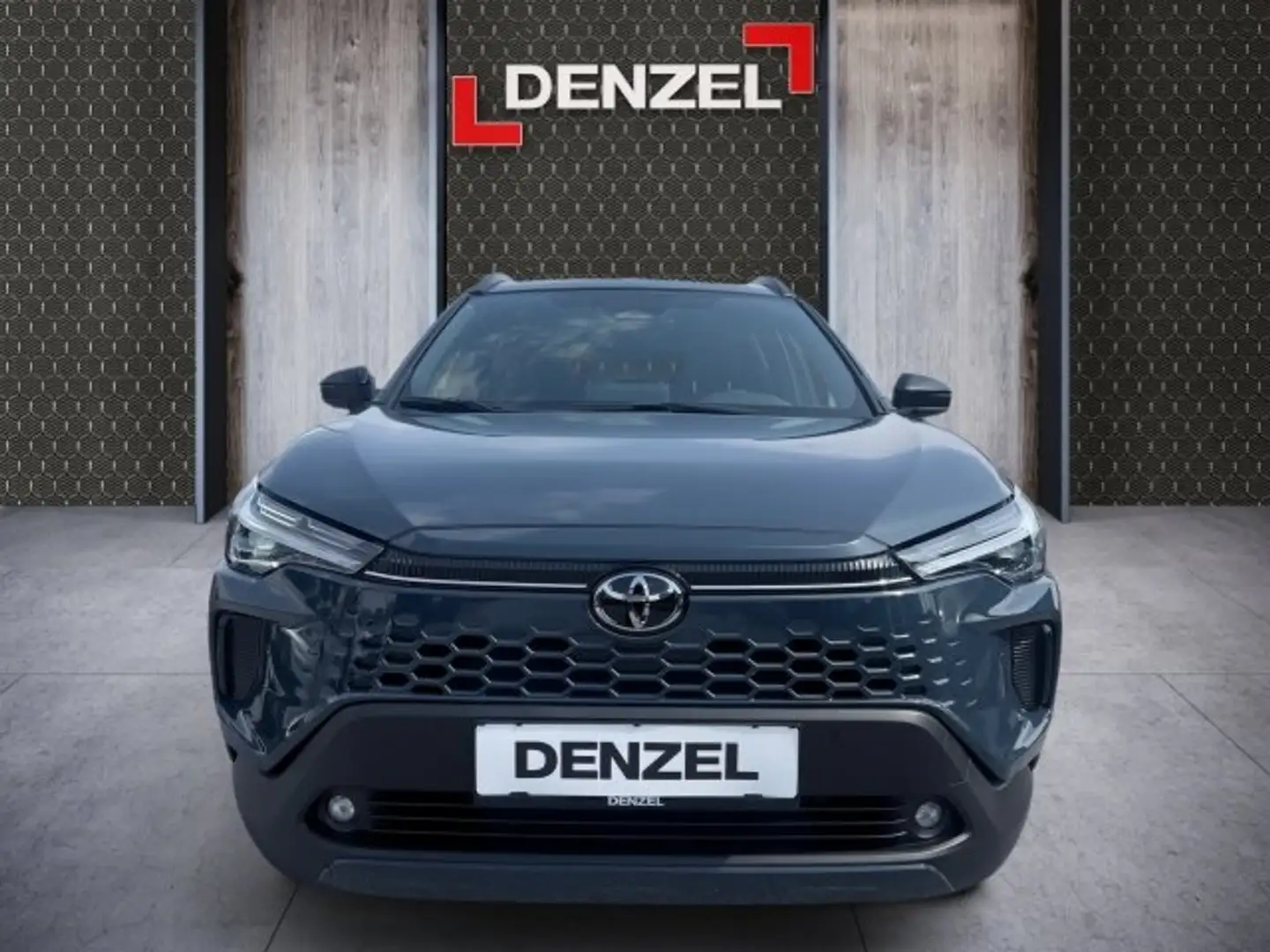 Toyota Corolla Cross 2.0, Active Drive, 4x2 Grau - 2