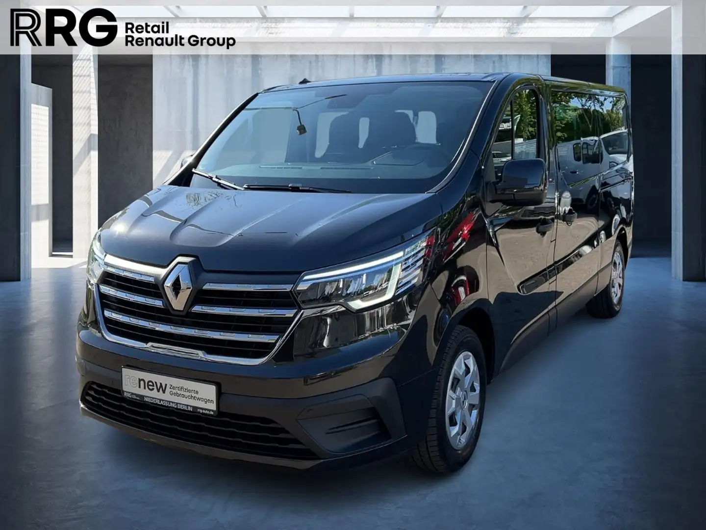 Renault Trafic 2,0 dCi 150 Grandcombi Life 9-Sitplätze Schwarz - 1
