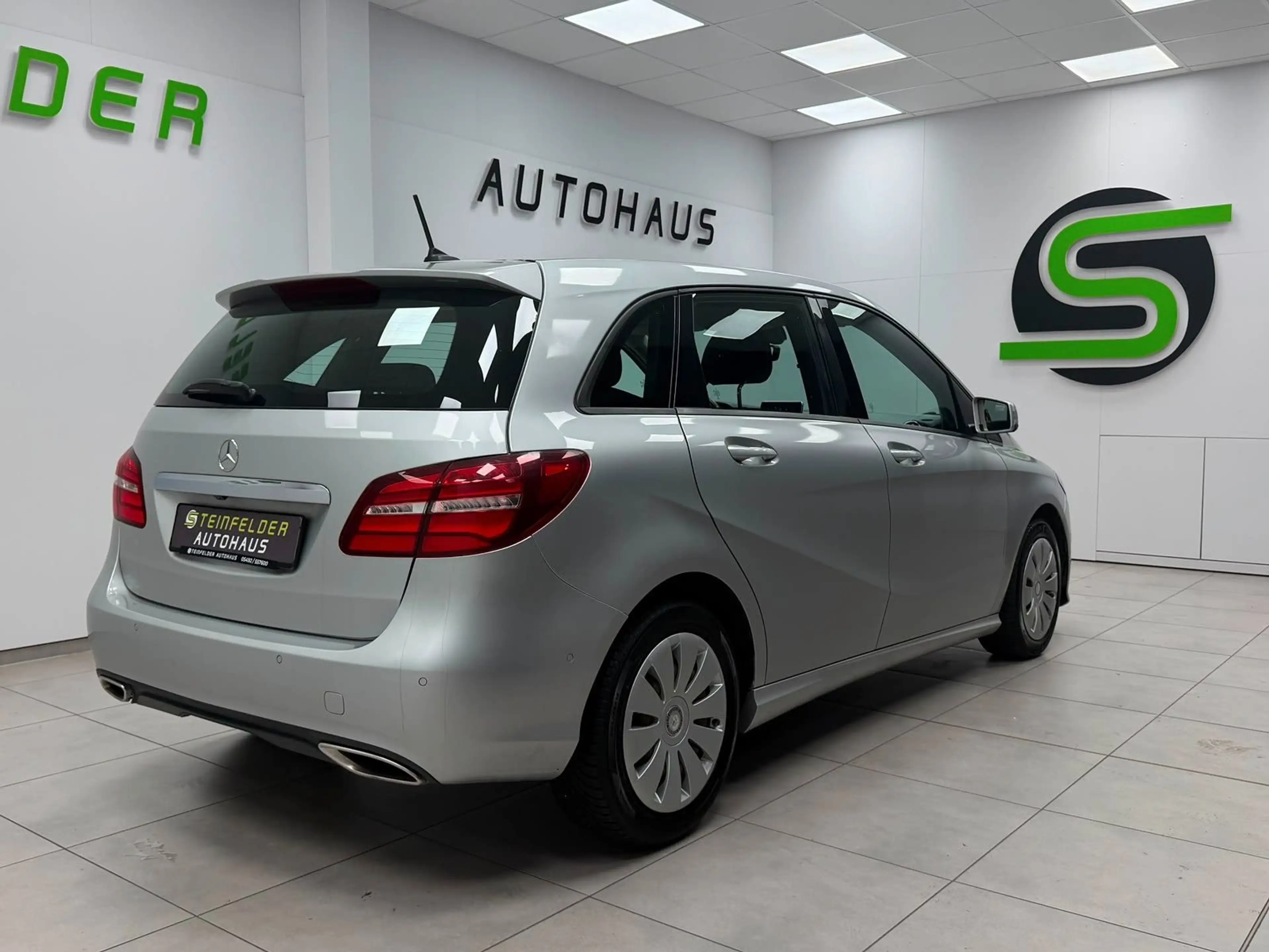 Mercedes-Benz B 220 CDI  / SHZ / RKAM / LED / TEMPOMAT — photo 7