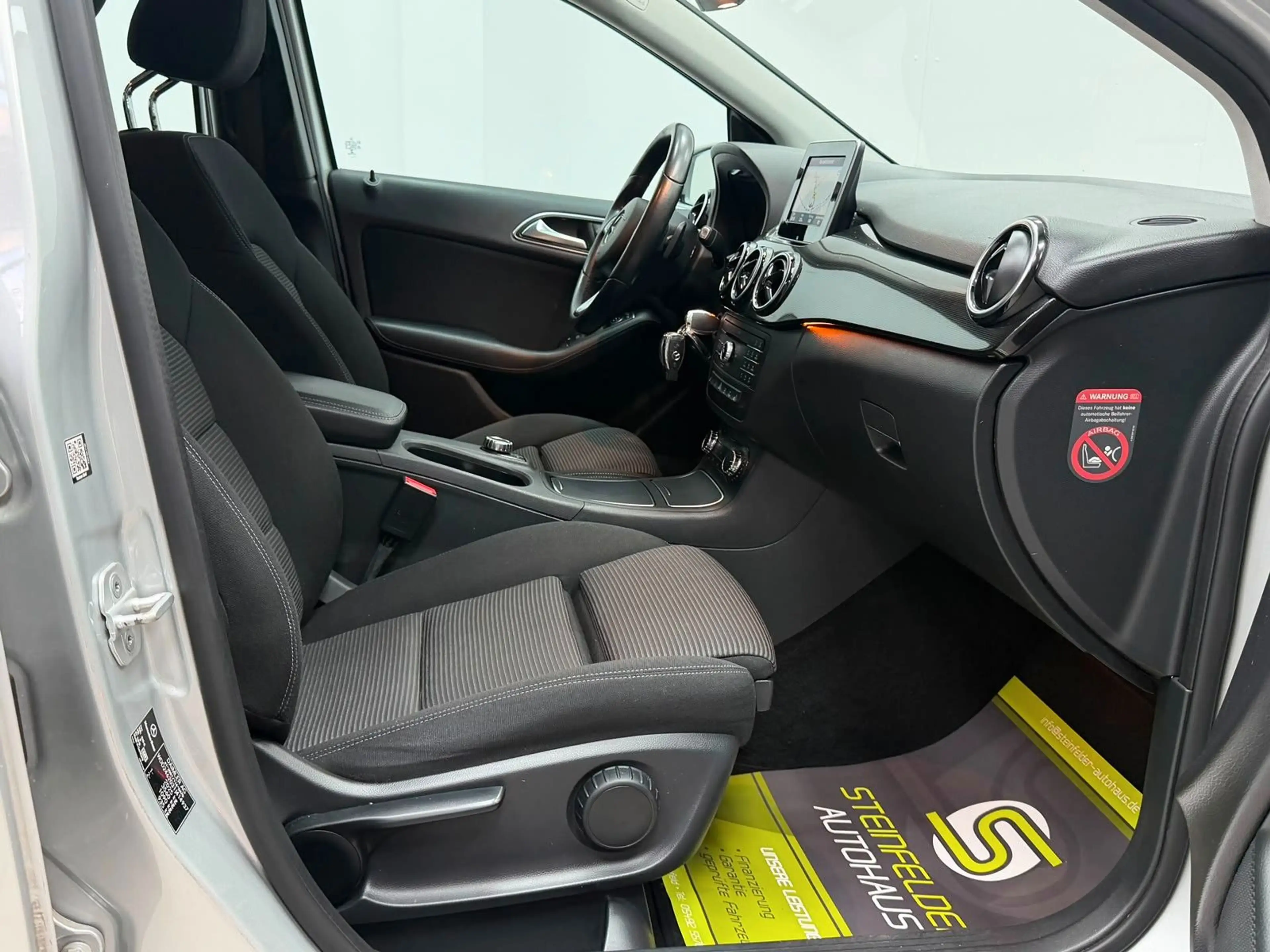 Mercedes-Benz B 220 CDI  / SHZ / RKAM / LED / TEMPOMAT — photo 10