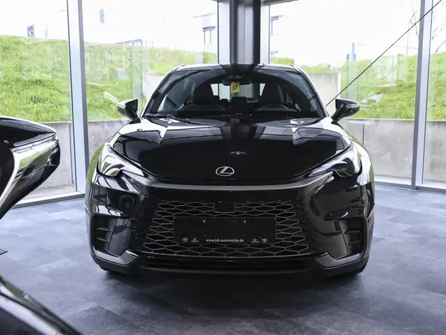 Lexus LBX view 5
