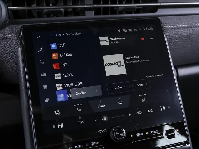 Lexus LBX view 14