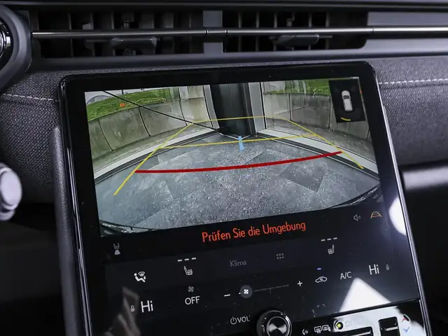 Lexus LBX view 15