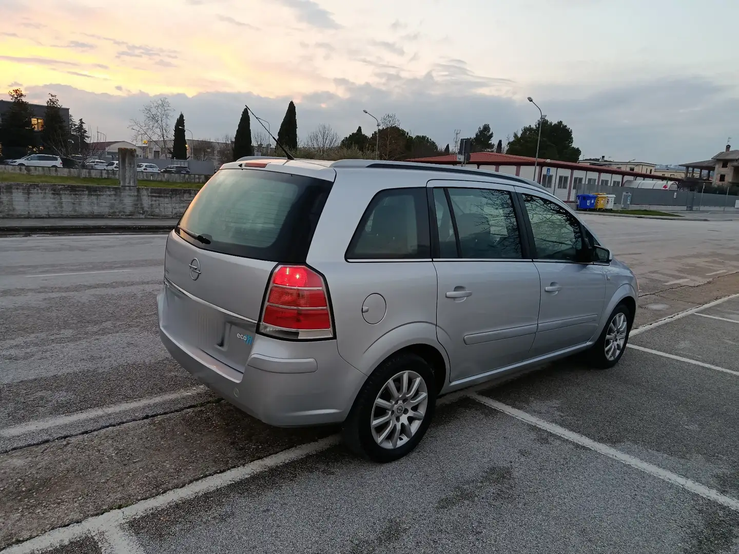 Opel Zafira 1.6 Cosmo ecoM 94cv - 2
