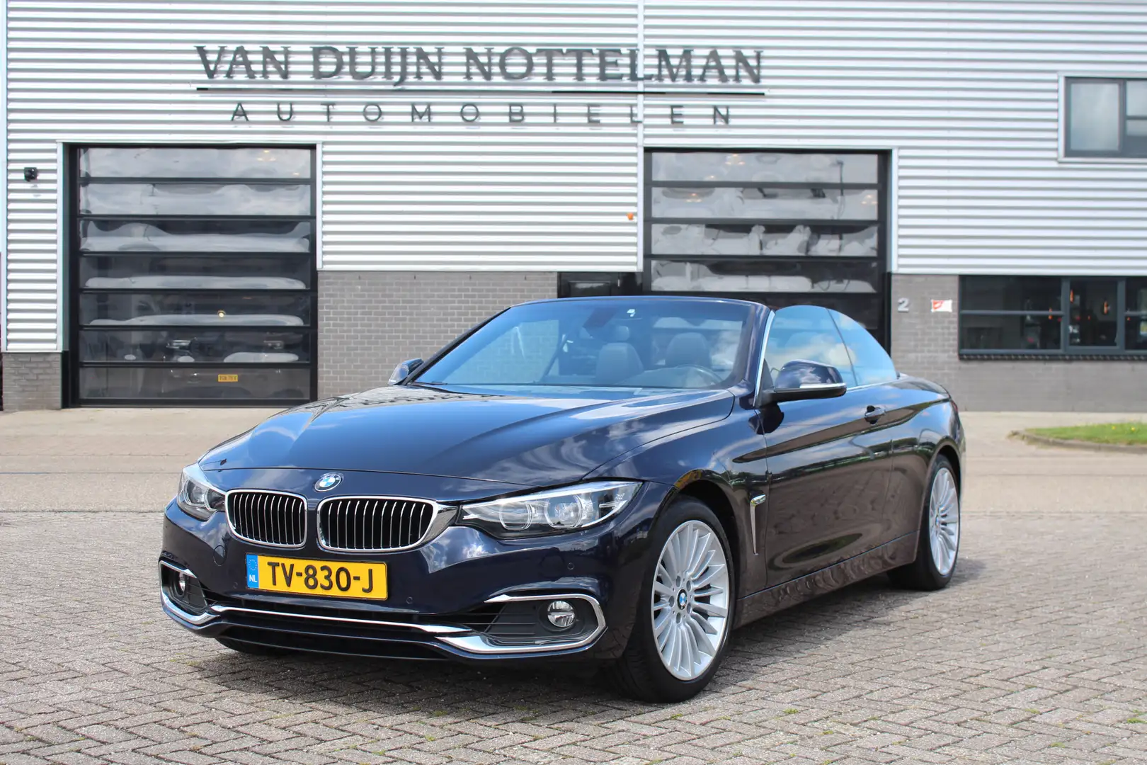 BMW 420 4-serie Cabrio 420i High Executive / Carplay / Lee Blauw - 1