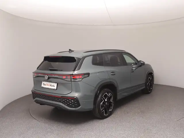 Volkswagen Tayron view 4