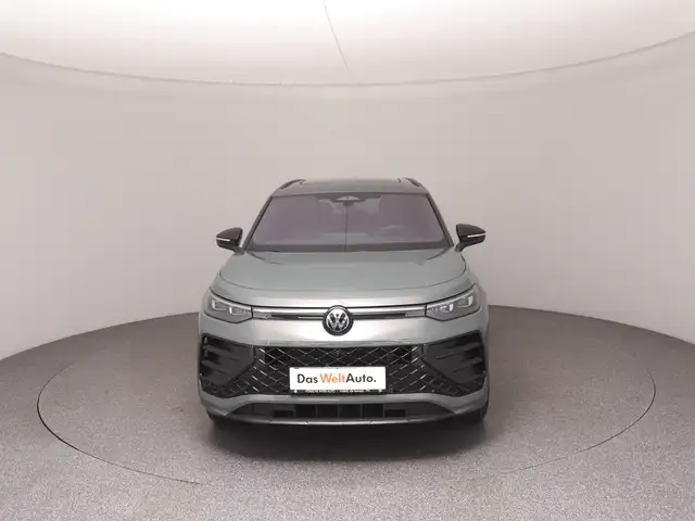 Volkswagen Tayron view 3