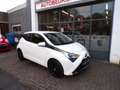 Toyota Aygo 1.0 VVT-i x-joy AUTOMAAT,1 EIGENAAR,ZEER MOOI !!! Weiß - thumbnail 2