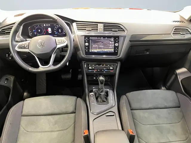 Volkswagen Tiguan view 8