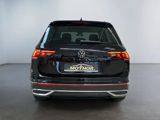 Volkswagen Tiguan view 5