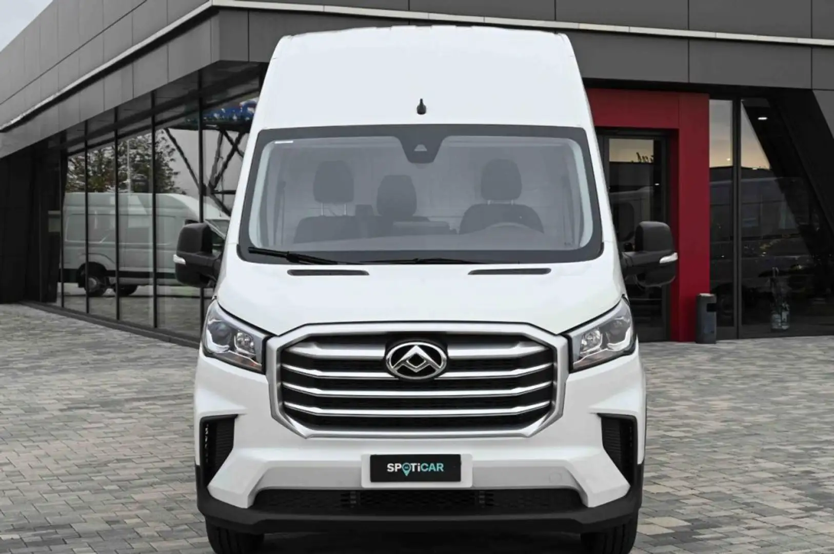 Maxus Deliver 9 2.0 crdi 150cv L3H3 fwd Bianco - 2