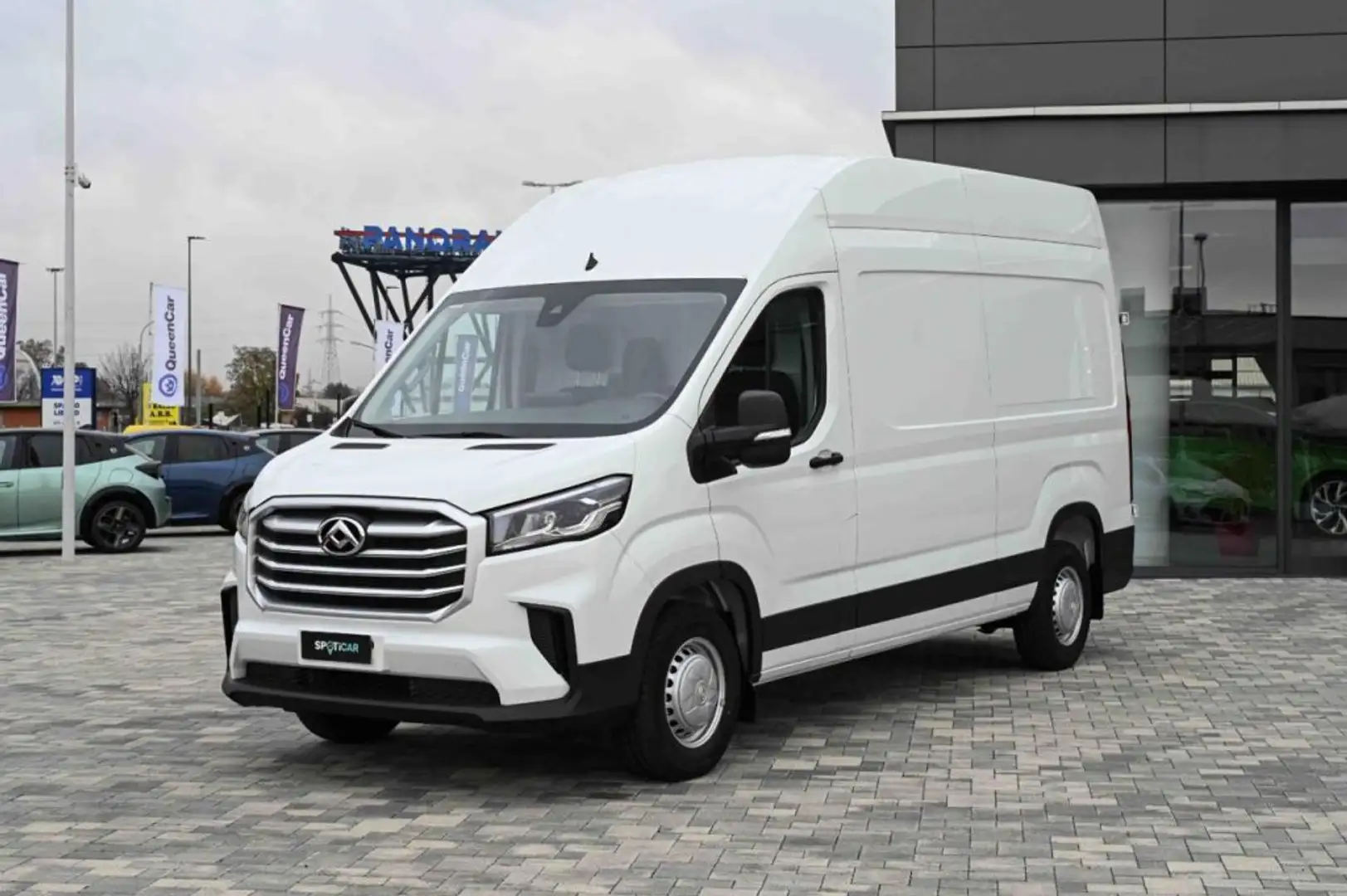 Maxus Deliver 9 2.0 crdi 150cv L3H3 fwd Bianco - 1