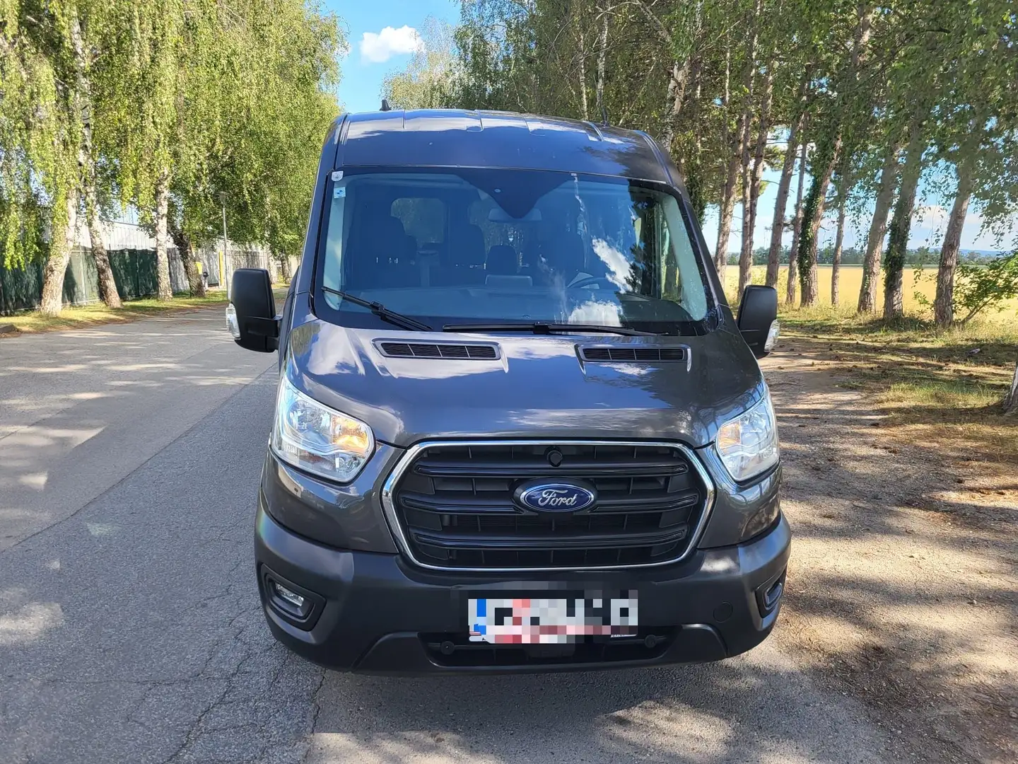 Ford Transit Variobus 2,0 TDCI L3H3 / 9 Sitzer - 1