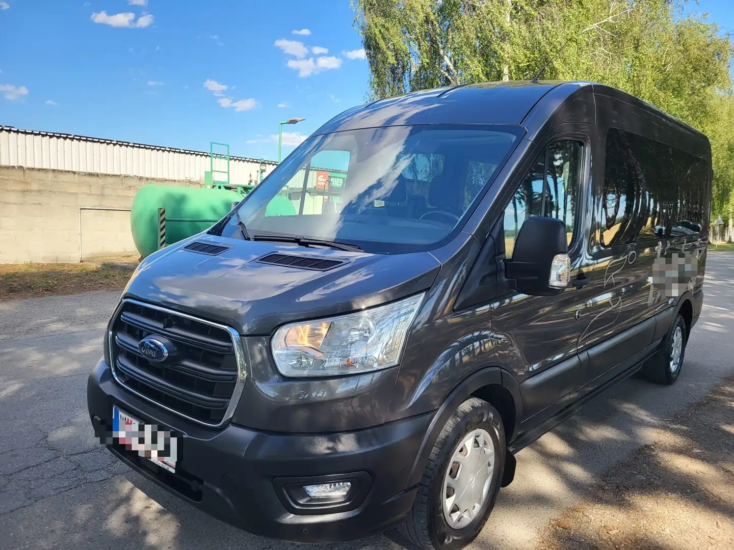 Ford Transit Variobus 2,0 TDCI L3H3 / 9 Sitzer - 2