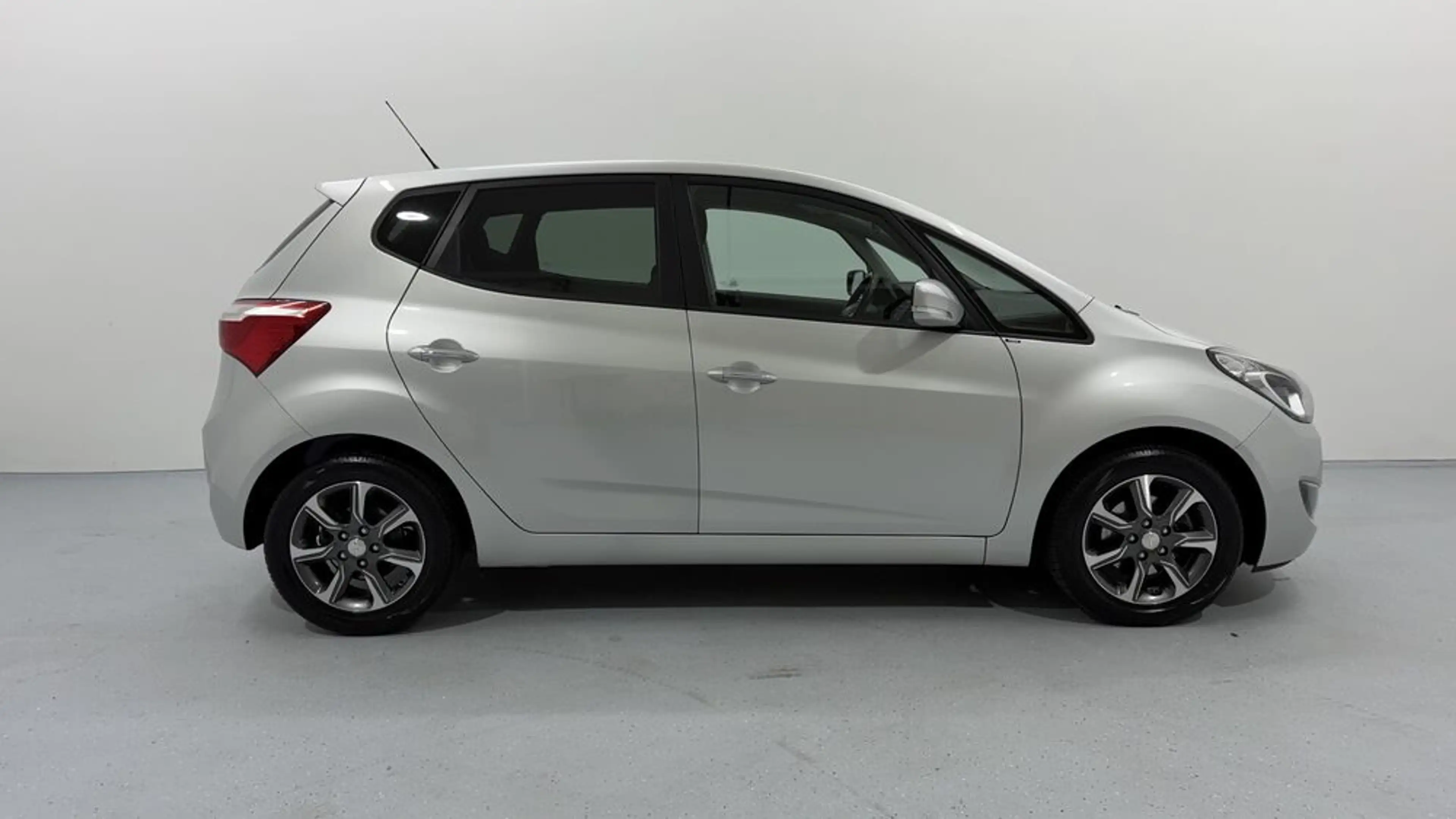 Hyundai iX20 Edition 25 KLIMA TEMPOMAT — photo 5