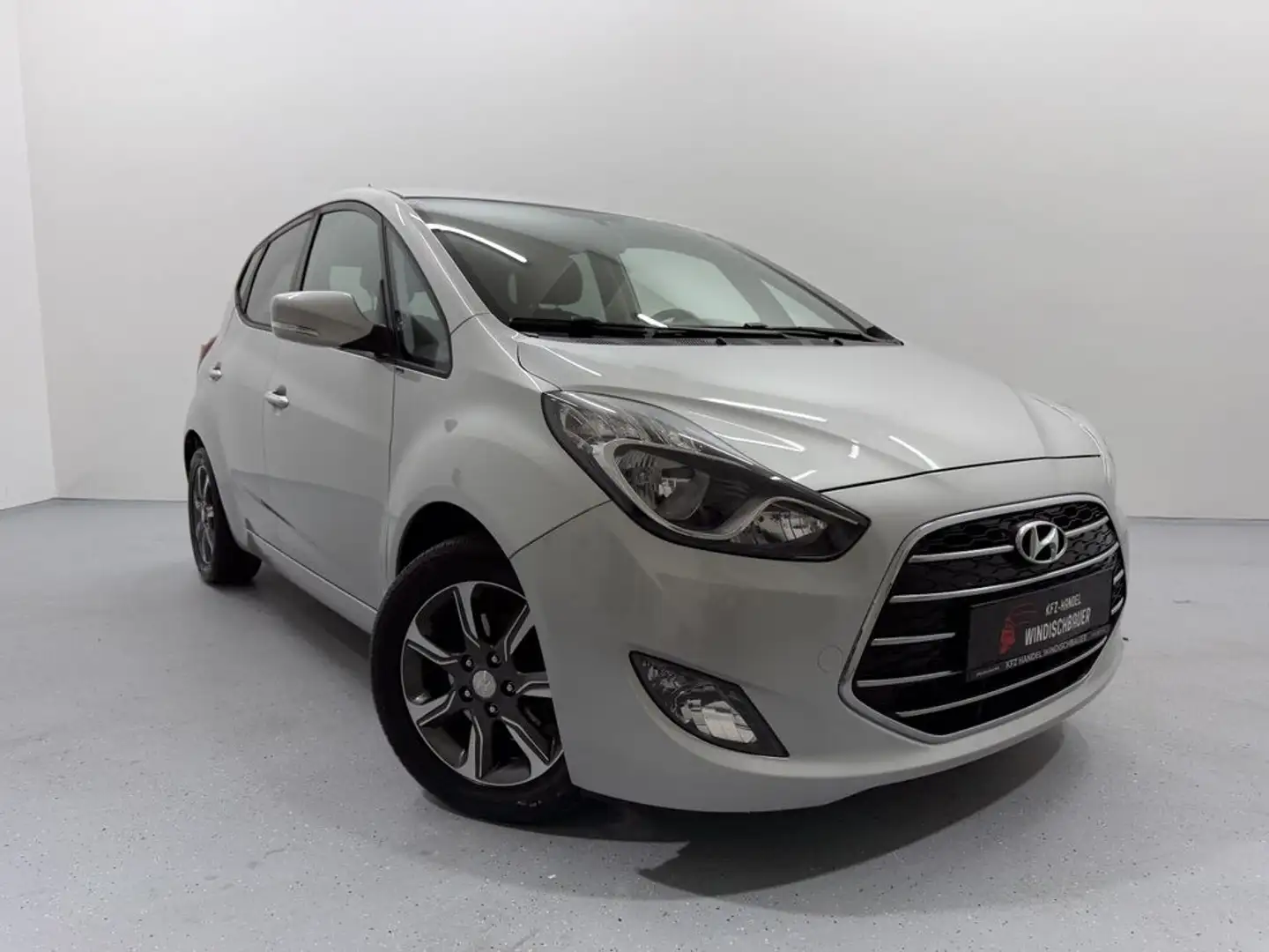 Hyundai iX20 Edition 25 KLIMA TEMPOMAT Silber - 1