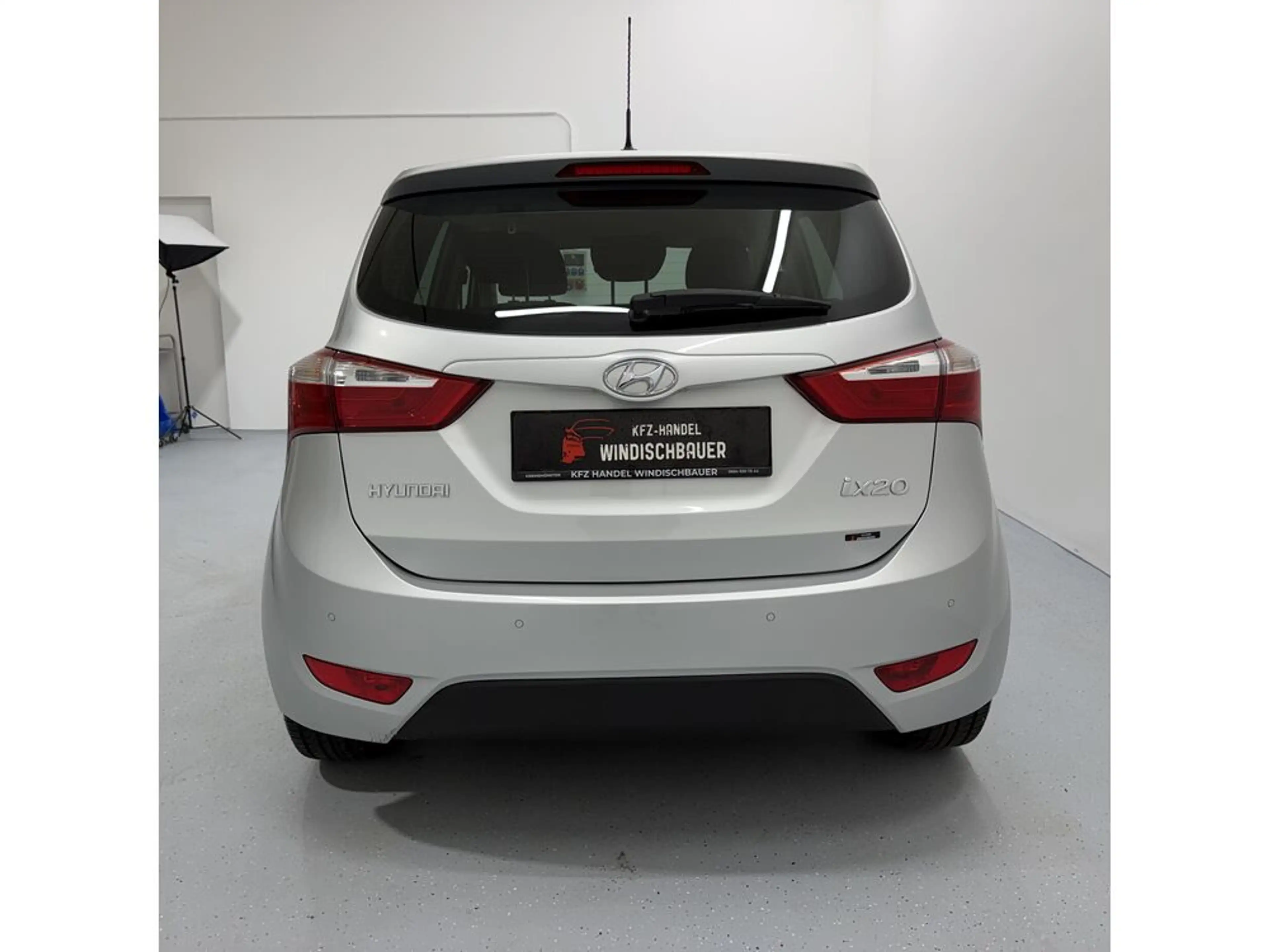 Hyundai iX20 Edition 25 KLIMA TEMPOMAT — photo 9