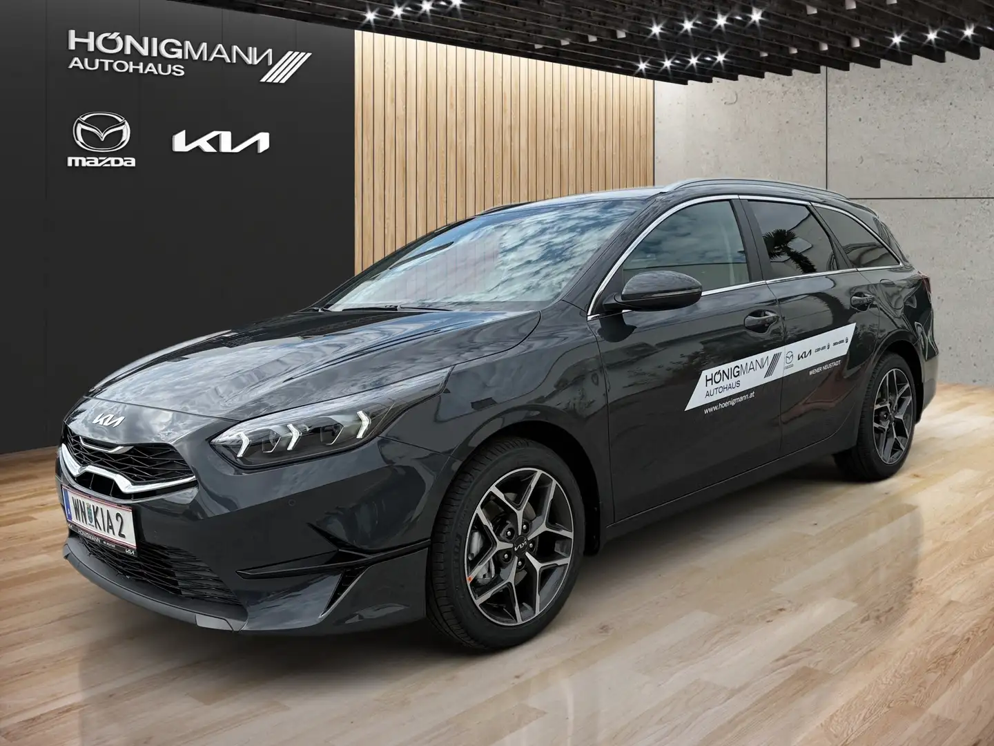 Kia Ceed SW / cee'd SW 1,5 TGDI Gold+PAKET3 Grau - 1