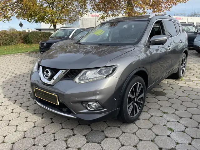 Nissan X-Trail Tekna #Navi #RFK #PDC #Klimaautom. #Sitzh. #19"Alu